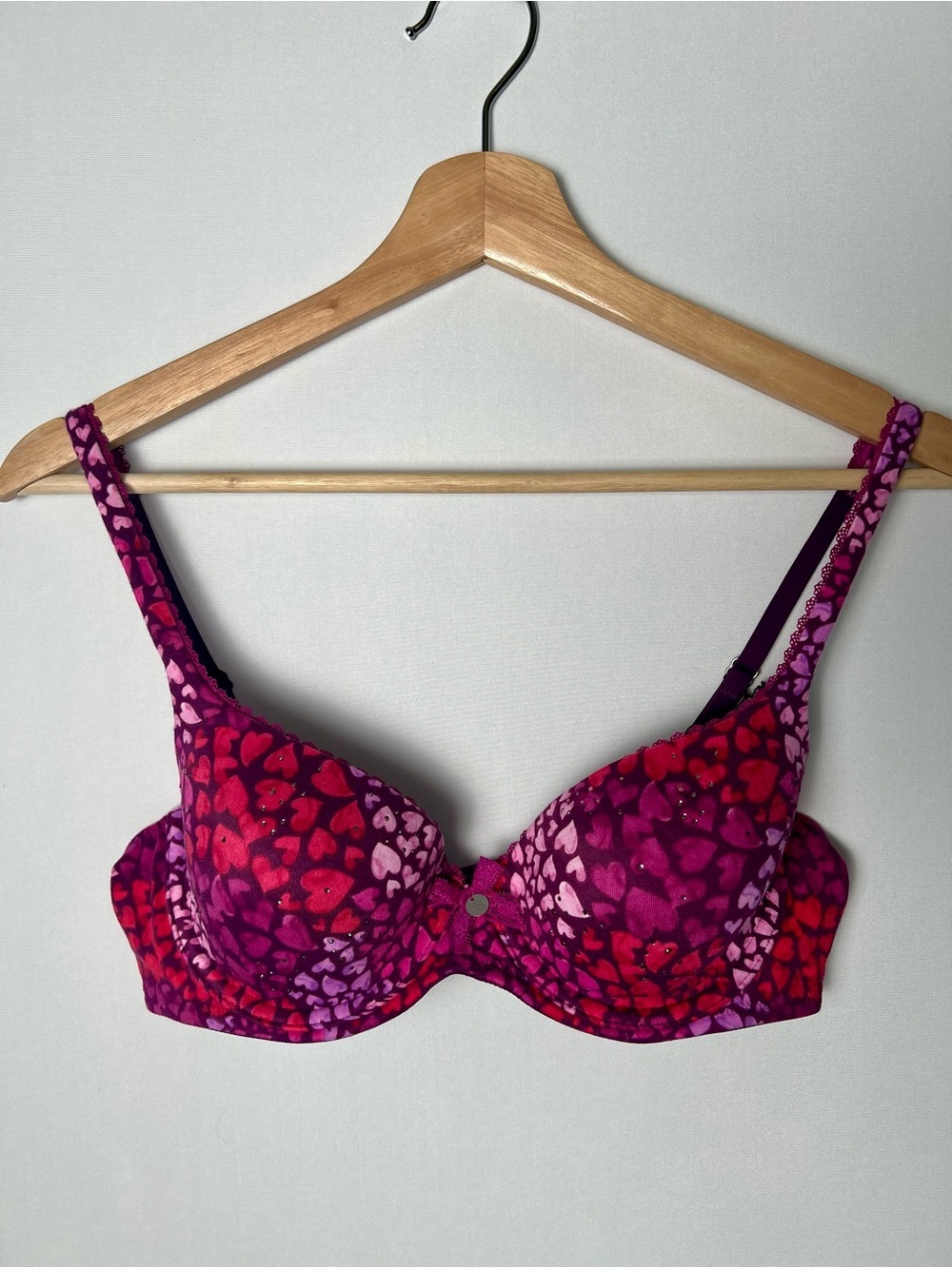 Victoria’s Secret NWT Body By Victoria Lined Demi Bra Heart Print Pink Red 36B
